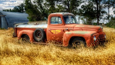 old-car,-farm-156839 (2).jpg